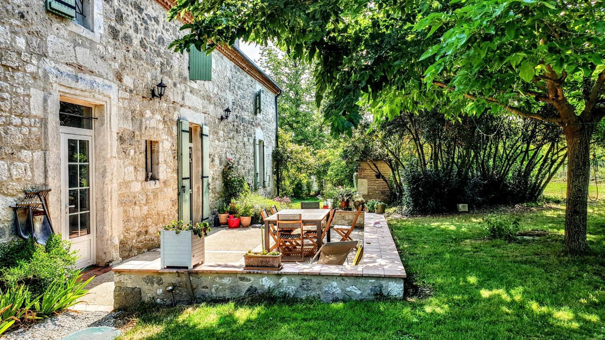 Gite Kiwi - Domaine Du Pi Geonnier De Saint-Vincent Bourran Экстерьер фото